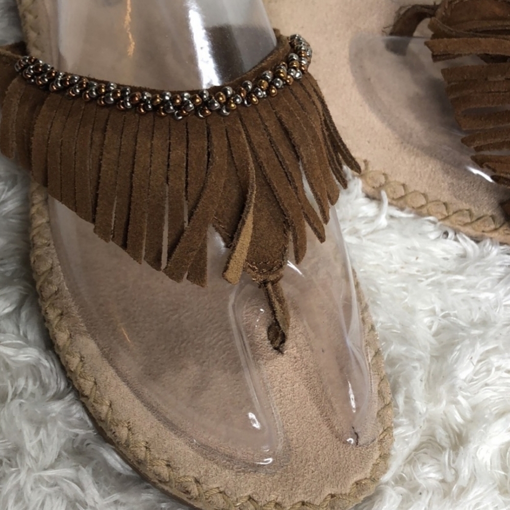 MINNETONKA Brown Fringe Beaded Suede Moccasins